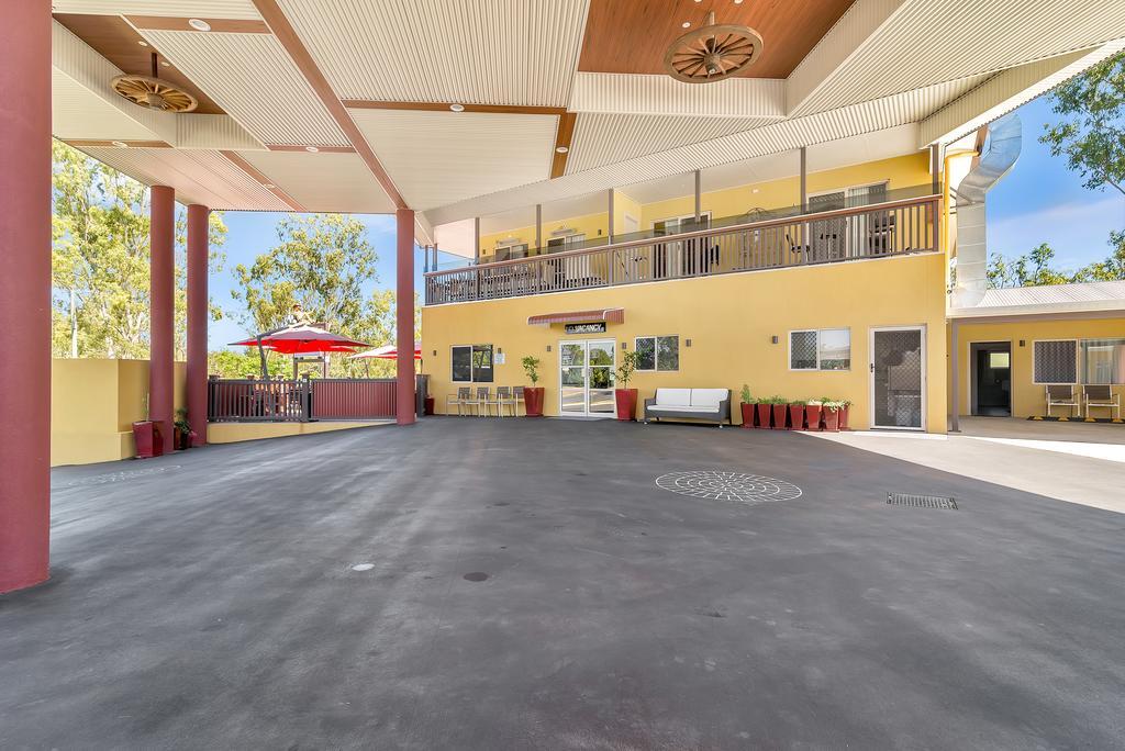 Swagsman Motel Miles Екстер'єр фото