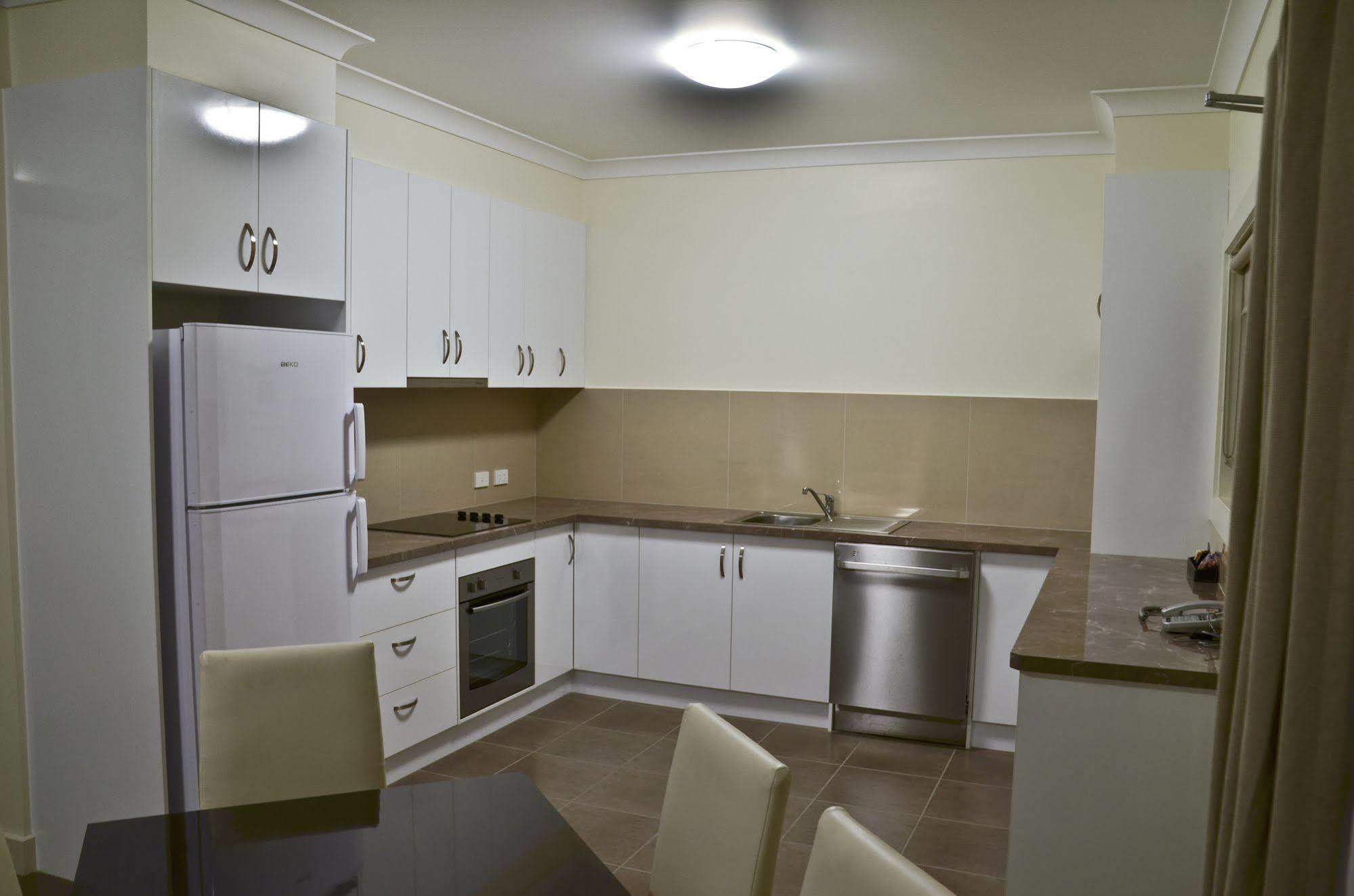 Swagsman Motel Miles Екстер'єр фото